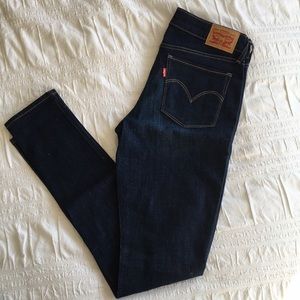 Levi’s skinny jeans